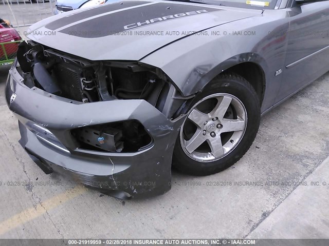 2B3CA3CV1AH163807 - 2010 DODGE CHARGER SXT GRAY photo 6