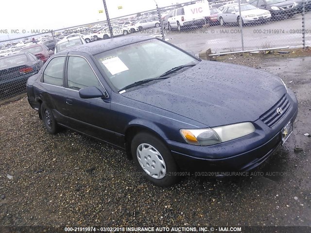 JT2BG22K9V0077156 - 1997 TOYOTA CAMRY LE/XLE BLUE photo 1