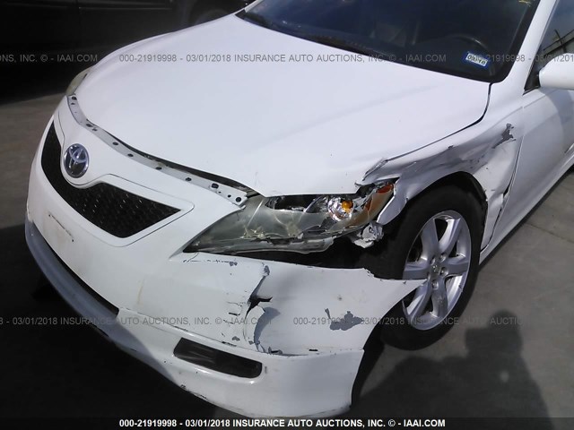 4T1BK46K97U504922 - 2007 TOYOTA CAMRY NEW GENERAT LE/XLE/SE WHITE photo 6