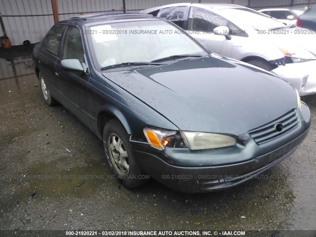 JT2BG22K2W0117451 - 1998 TOYOTA CAMRY CE/LE/XLE 绿色 照片 1