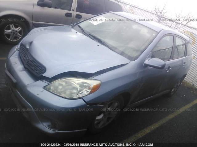2T1KR30E16C608961 - 2006 TOYOTA COROLLA MATRIX XR Light Blue photo 2