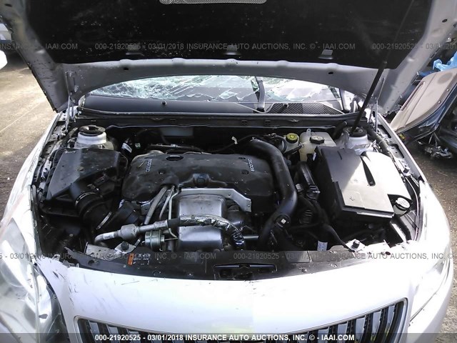 2G4GK5EX7G9193979 - 2016 BUICK REGAL SILVER photo 10
