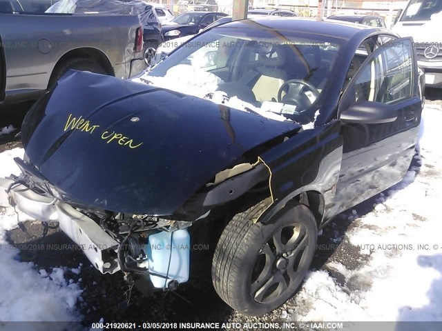 1G8AL54F74Z118176 - 2004 SATURN ION LEVEL 3 BLACK photo 2