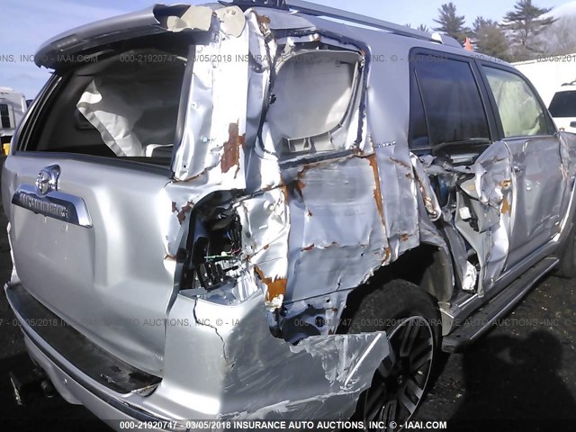 JTEBU5JR8G5306850 - 2016 TOYOTA 4RUNNER SR5 PREM/LTDL/TRAIL/TRD SILVER photo 6
