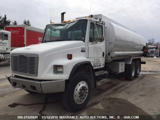 1FVHBXAK92HJ25366 - 2002 FREIGHTLINER FL80 FL80 WHITE photo 2