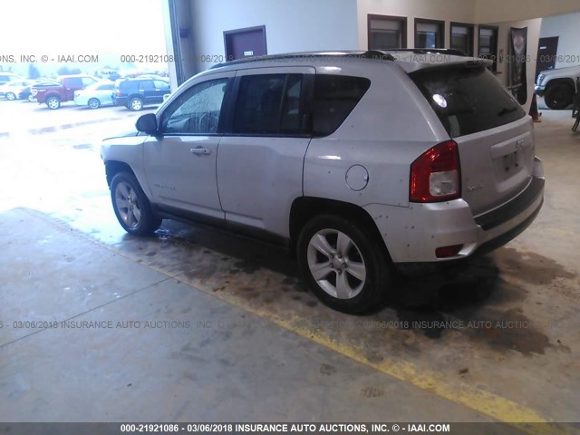 1J4NF1FB4BD207094 - 2011 JEEP COMPASS SPORT SILVER photo 3