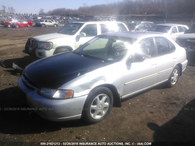 1N4DL01D5WC252270 - 1998 NISSAN ALTIMA XE/GXE/SE/GLE SILVER photo 2