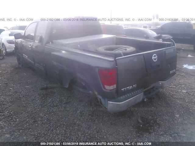 1N6AA06A77N221042 - 2007 NISSAN TITAN XE/SE/LE GRAY photo 3