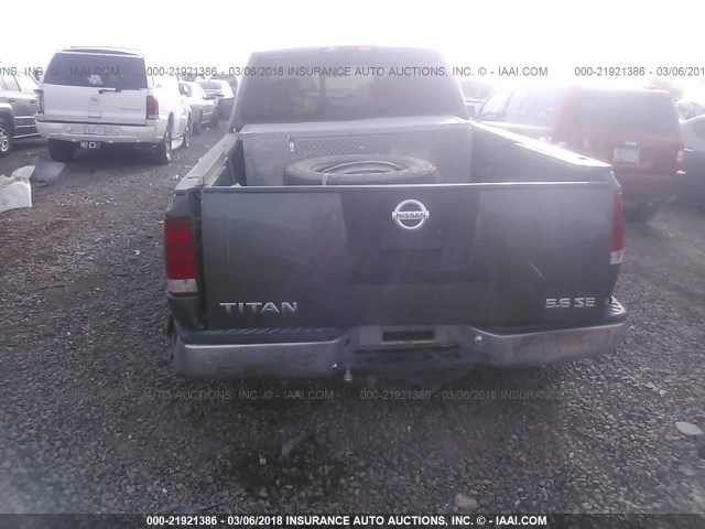 1N6AA06A77N221042 - 2007 NISSAN TITAN XE/SE/LE GRAY photo 6