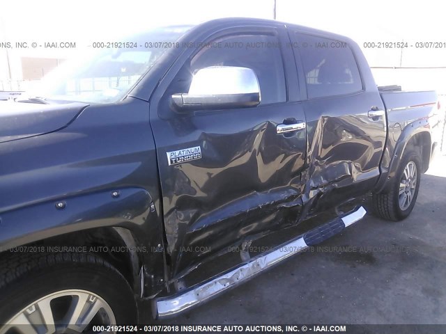 5TFAW5F14EX391636 - 2014 TOYOTA TUNDRA CREWMAX PLATINUM Grau Foto 6