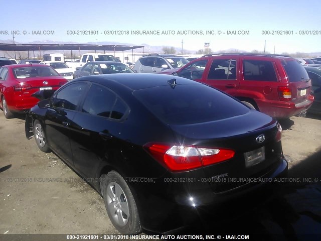 KNAFK4A60F5379721 - 2015 KIA FORTE LX BLACK photo 3