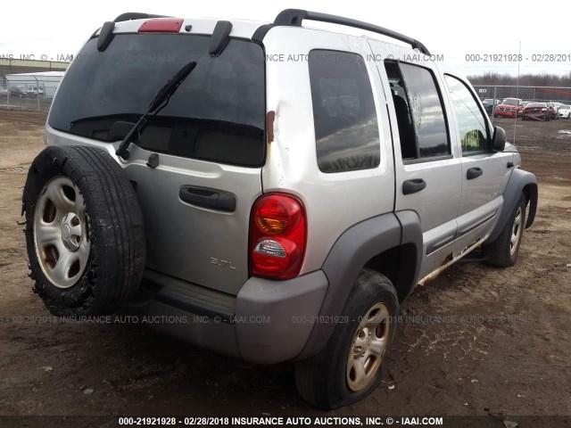 1J4GL48K14W330455 - 2004 JEEP LIBERTY SPORT 银色 照片 4