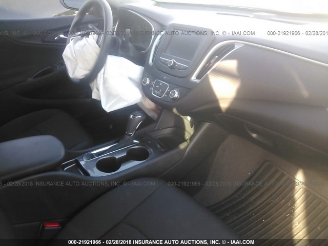 1G1ZB5ST9JF119386 - 2018 CHEVROLET MALIBU LS GRAY photo 5