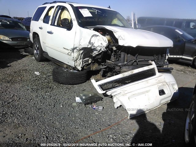 1GNFC13J18R110064 - 2008 CHEVROLET TAHOE C1500 WHITE photo 1