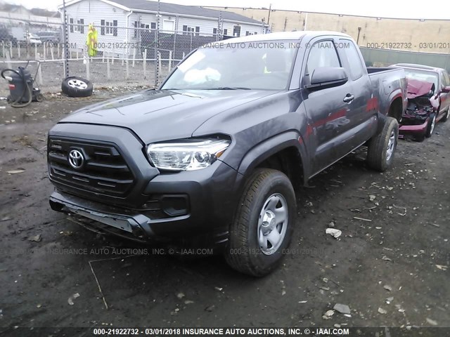 5TFSX5EN1HX050608 - 2017 TOYOTA TACOMA ACCESS CAB/SR/SR5 GRAY photo 2