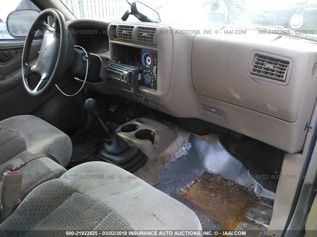 1GTCS1942VK515435 - 1997 GMC SONOMA BEIGE photo 5