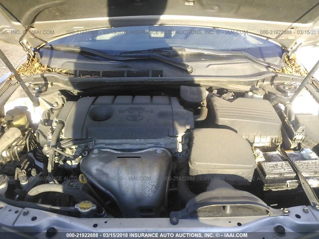 4T1BF3EKXBU143838 - 2011 TOYOTA CAMRY SE/LE/XLE SILVER photo 10