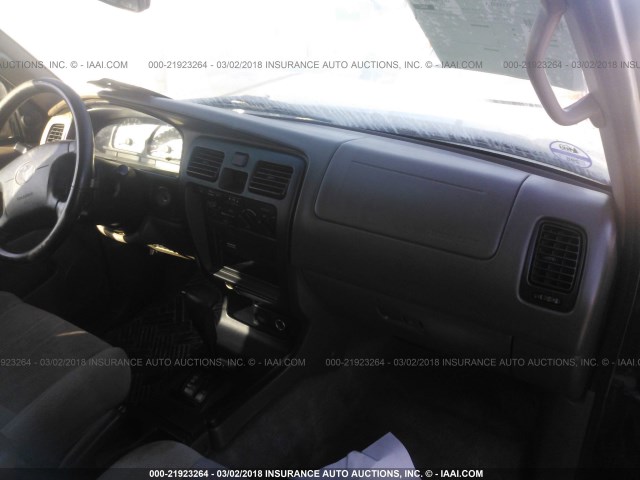 JT3GN86R3Y0135946 - 2000 TOYOTA 4RUNNER SR5 BLACK photo 5