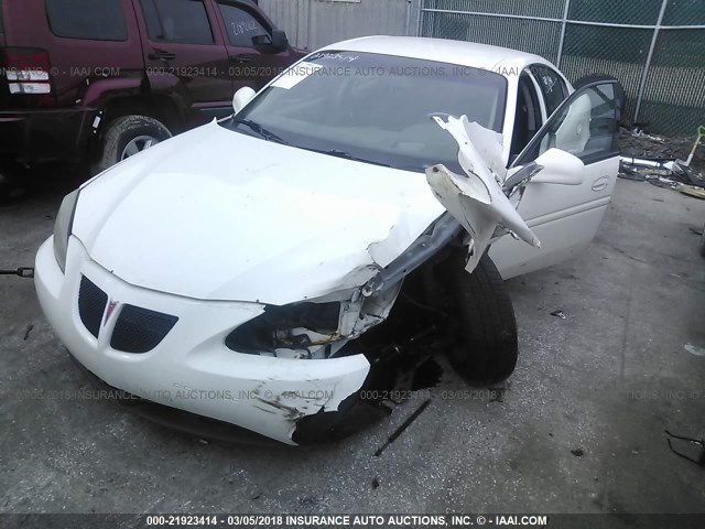 2G2WS522541131200 - 2004 PONTIAC GRAND PRIX GT2 WHITE photo 2