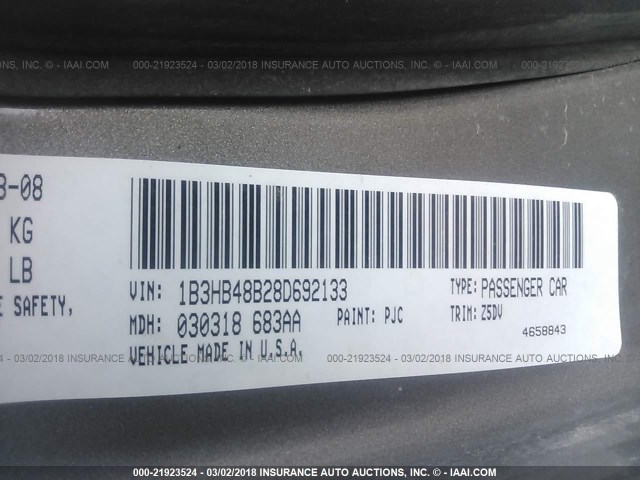 1B3HB48B28D692133 - 2008 DODGE CALIBER SXT GOLD photo 9