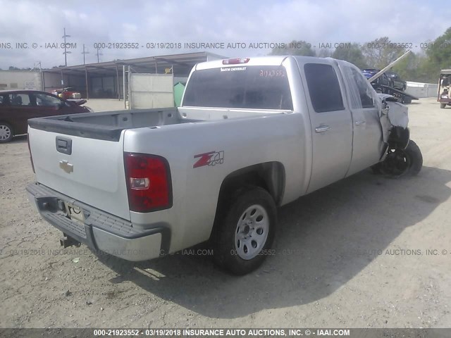 3GCPKSE32BG381890 - 2011 CHEVROLET SILVERADO K1500 LT SILVER photo 4