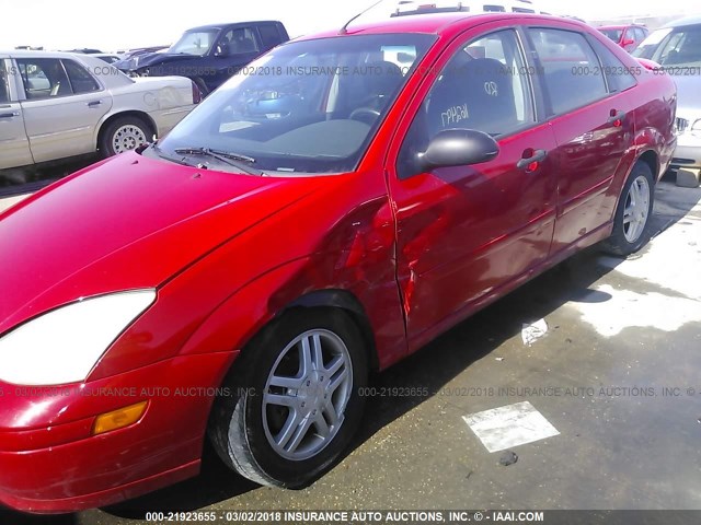 1FAFP34361W288459 - 2001 FORD FOCUS SE/SE SPORT RED photo 6