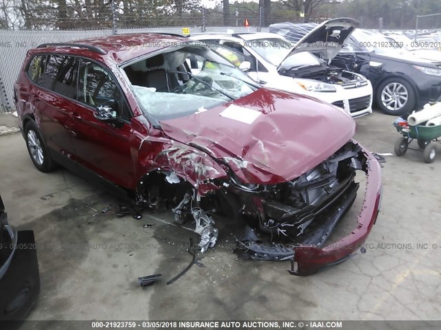 3VV0B7AX4JM078666 - 2018 VOLKSWAGEN TIGUAN S RED photo 1