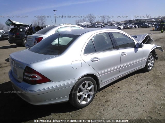 WDBRF92H17F894464 - 2007 MERCEDES-BENZ C 280 4MATIC SILVER photo 4