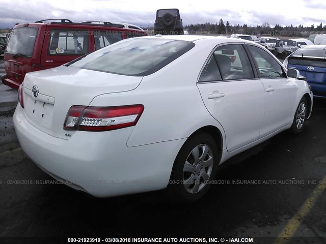 4T1BF3EK1AU545830 - 2010 TOYOTA CAMRY SE/LE/XLE WHITE photo 4