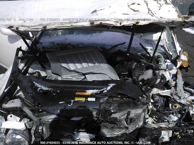 4T1BK36B65U011089 - 2005 TOYOTA AVALON XL/XLS/TOURING/LIMITED WHITE photo 10