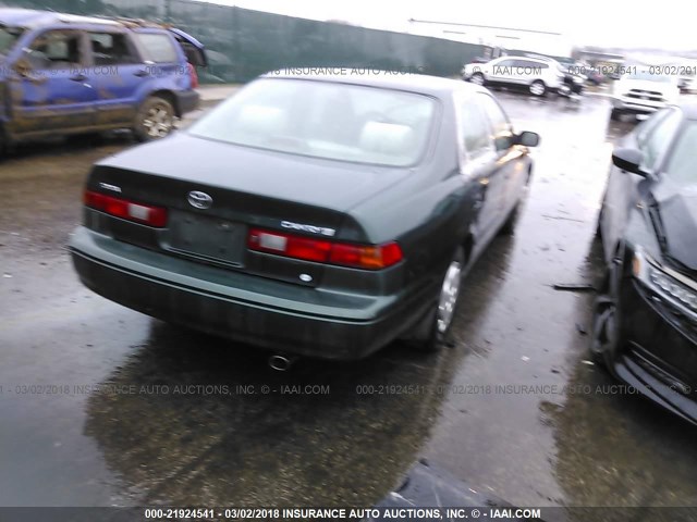 4T1BG22K9XU904491 - 1999 TOYOTA CAMRY CE/LE/XLE 绿色 照片 4