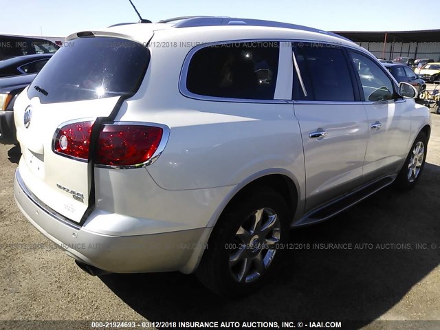 5GALRCEDXAJ113919 - 2010 BUICK ENCLAVE CXL WHITE photo 4