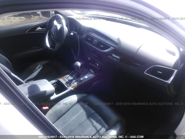 WAUHGAFC5CN118958 - 2012 AUDI A6 PRESTIGE თეთრი ფოტო 5