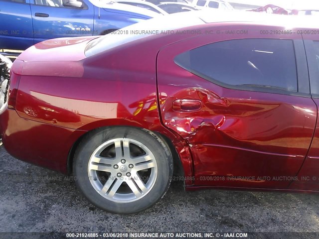 2B3KA53H56H354087 - 2006 DODGE CHARGER R/T RED photo 6