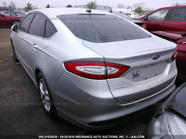 1FA6P0H75G5110133 - 2016 FORD FUSION SE SILVER photo 3