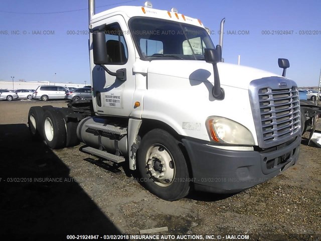 1FUJGECK79LAG4078 - 2009 FREIGHTLINER CASCADIA 125  Unknown photo 1