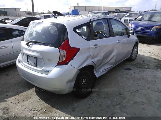 3N1CE2CP5FL401478 - 2015 NISSAN VERSA NOTE S/S PLUS/SV/SL/SR SILVER photo 4