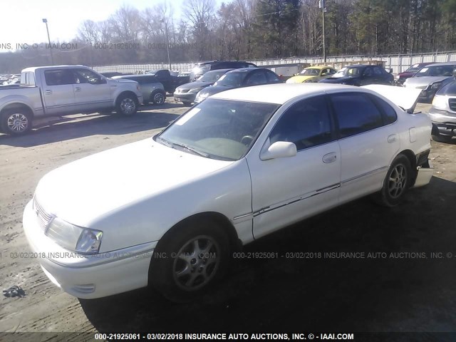 4T1BF18B1WU258110 - 1998 TOYOTA AVALON XL/XLS WHITE photo 2