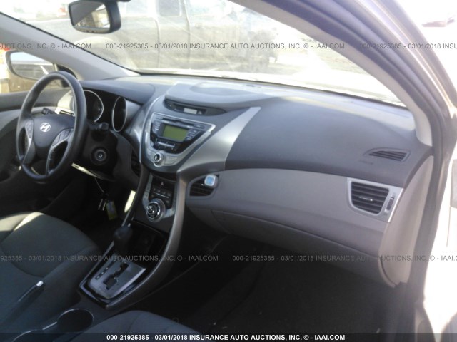 KMHDH4AE4DU581542 - 2013 HYUNDAI ELANTRA GLS/LIMITED GRAY photo 5