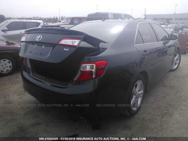 4T1BF1FK8EU798202 - 2014 TOYOTA CAMRY L/SE/LE/XLE 黑色 照片 4