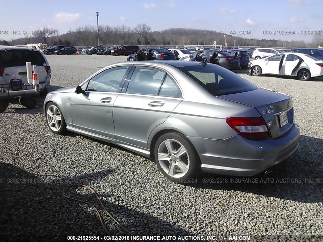 WDDGF8BB1AF418761 - 2010 MERCEDES-BENZ C 300 4MATIC GRAY photo 3