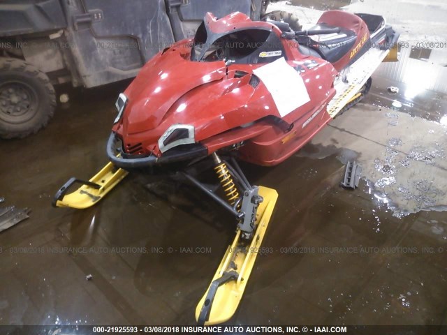4UF03SNW93T174497 - 2003 ARCTIC CAT SNOWMOBILE RED photo 2