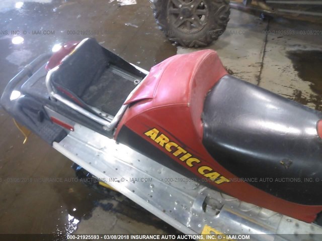 4UF03SNW93T174497 - 2003 ARCTIC CAT SNOWMOBILE RED photo 8