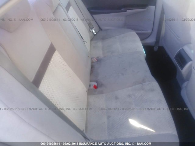 4T1BF1FK1CU131100 - 2012 TOYOTA CAMRY SE/LE/XLE Серый фото 8