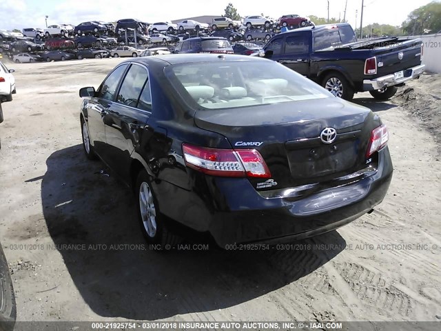 4T1BF3EKXBU130734 - 2011 TOYOTA CAMRY SE/LE/XLE BLACK photo 3