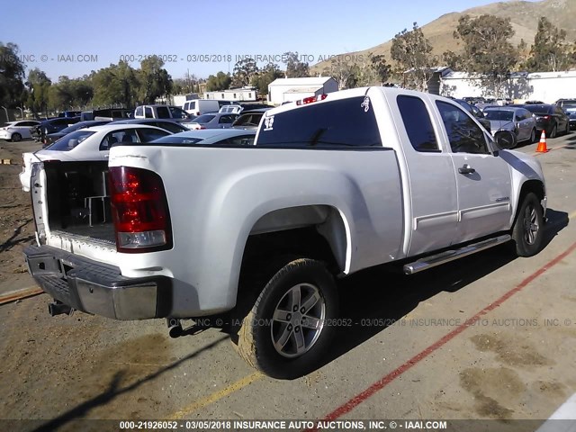 1GTR1VE09BZ202599 - 2011 GMC SIERRA C1500 SLE WHITE photo 4