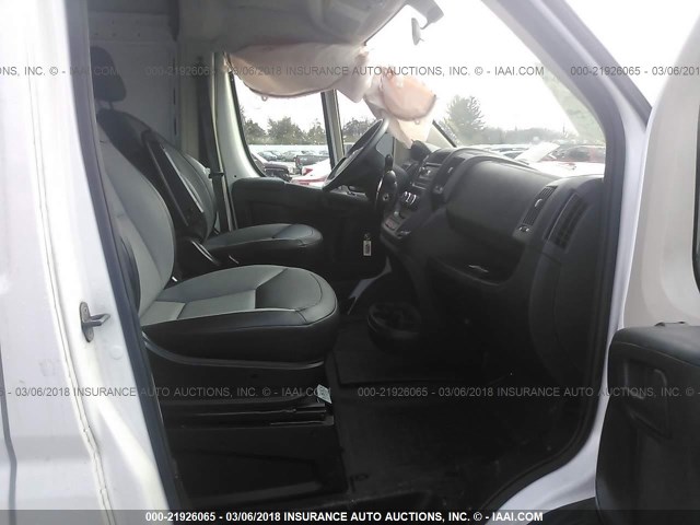 3C6TRVDG6HE503307 - 2017 RAM PROMASTER 2500 2500 HIGH WHITE photo 5