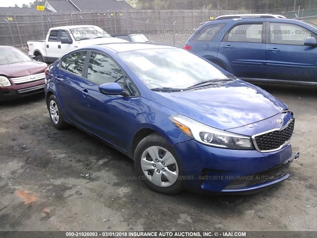 3KPFK4A70HE063951 - 2017 KIA FORTE LX BLUE photo 1