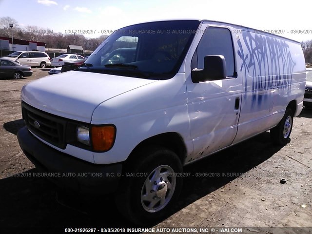 1FTNE14W37DB23323 - 2007 FORD ECONOLINE E150 VAN WHITE photo 2