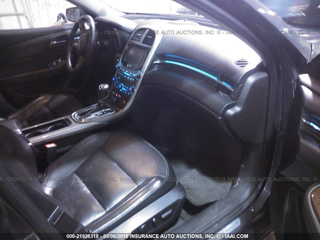 1G11H5SA8DF145363 - 2013 CHEVROLET MALIBU LTZ 灰色 照片 5